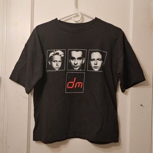 The singles black t-shirt